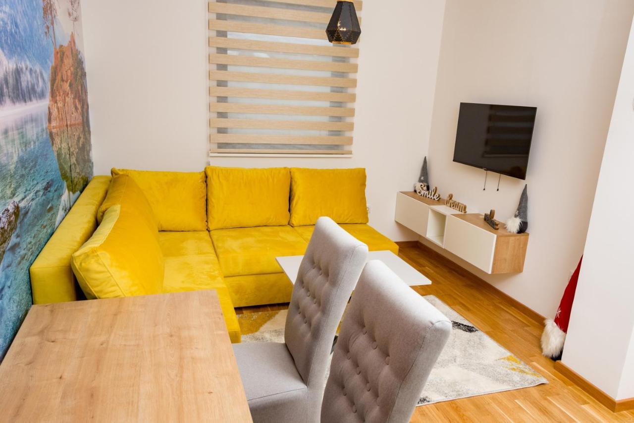 Apartmani Kamavu Яхорина Экстерьер фото