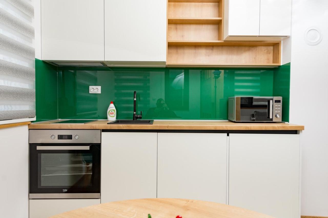 Apartmani Kamavu Яхорина Экстерьер фото